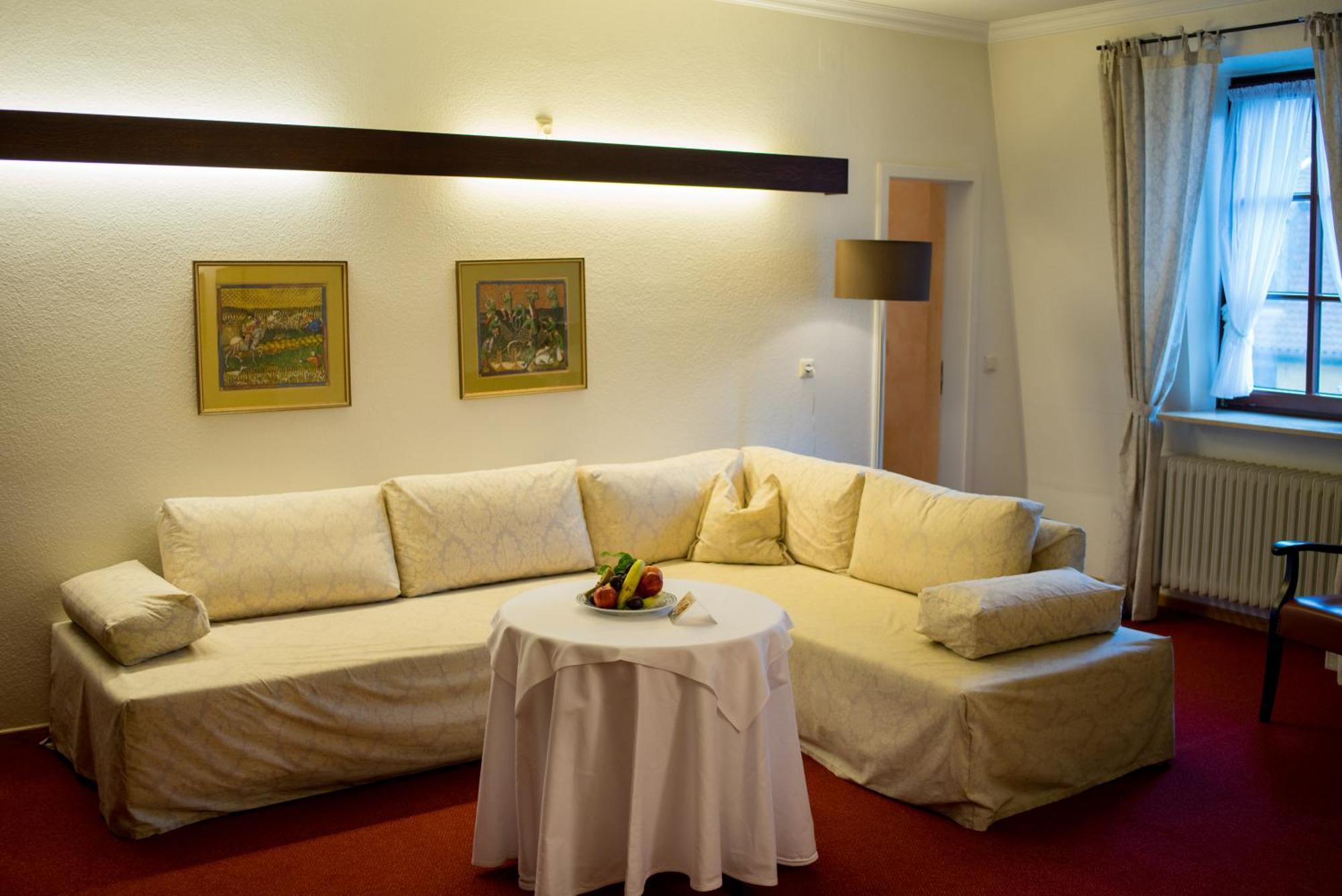 Hotel Leicht Biebelried 外观 照片