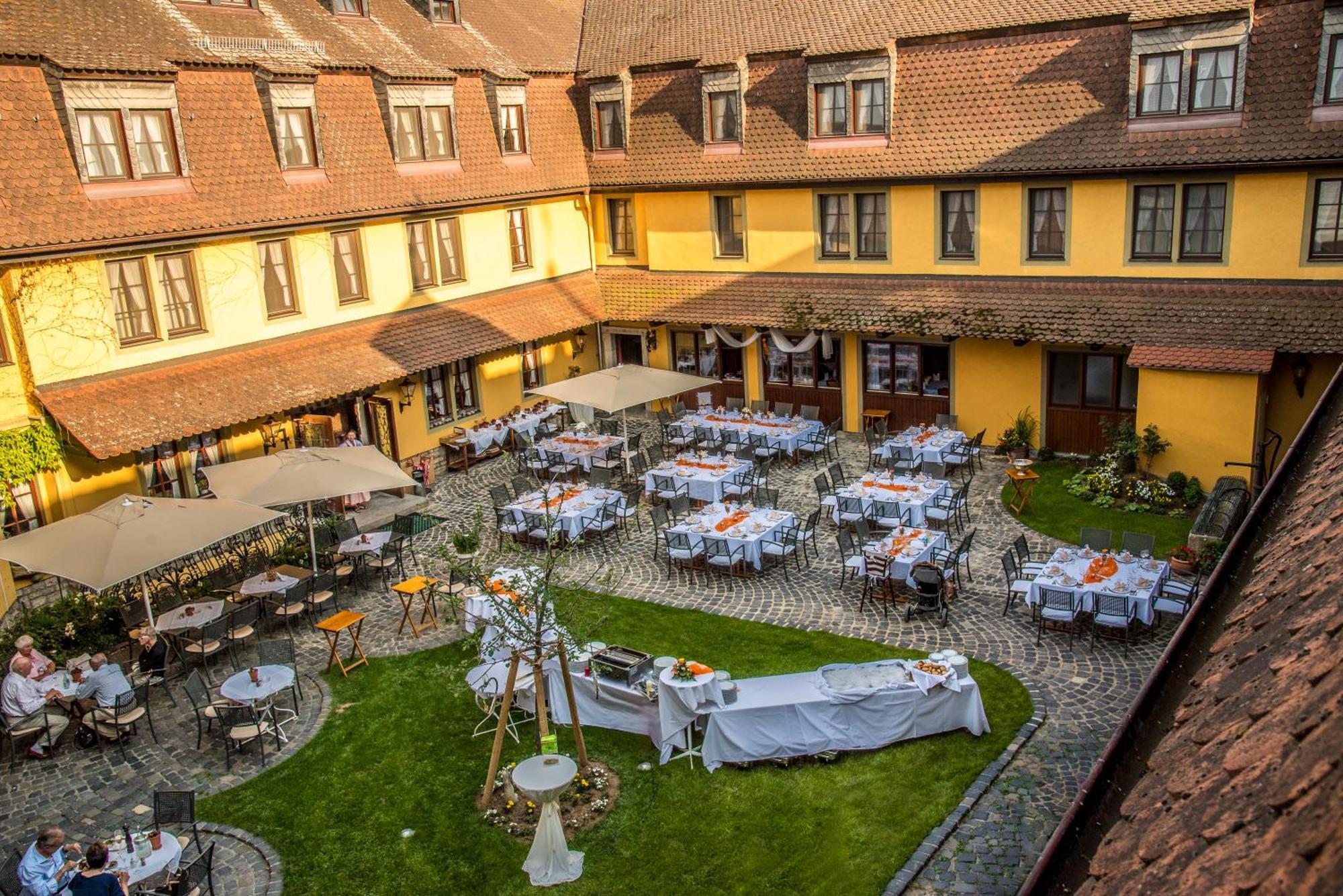 Hotel Leicht Biebelried 外观 照片