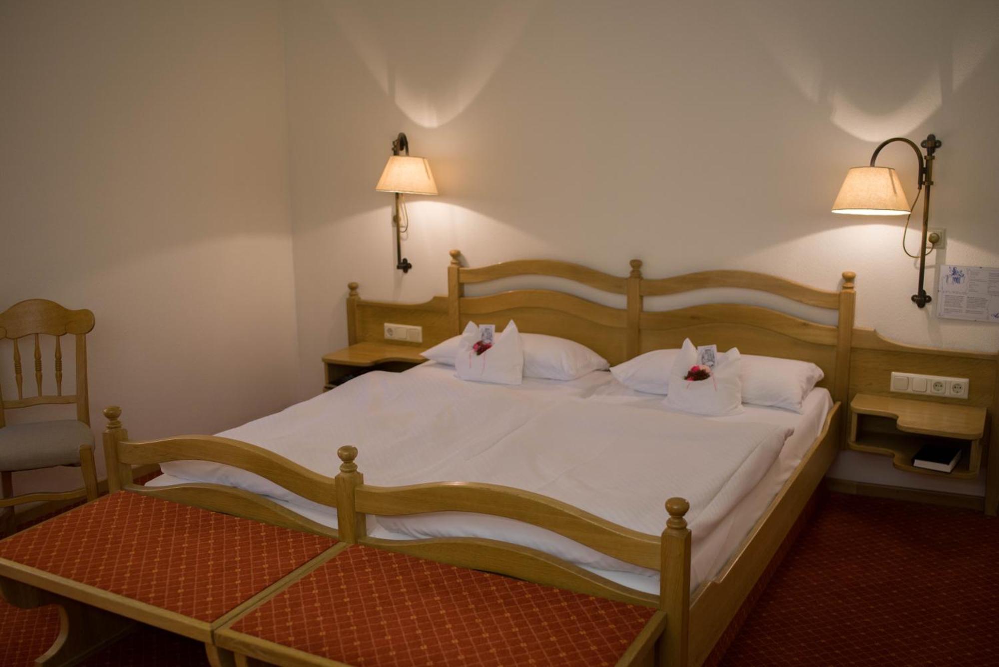 Hotel Leicht Biebelried 外观 照片