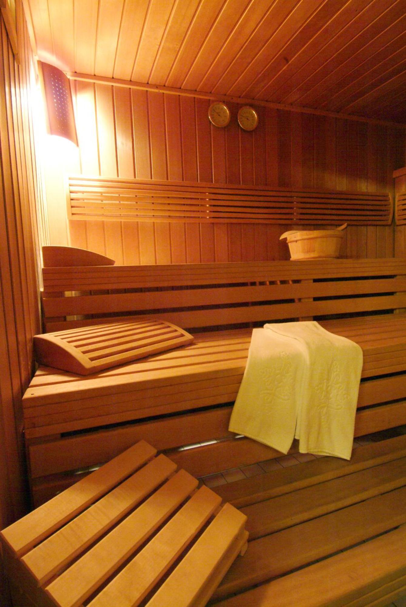 Hotel Leicht Biebelried 外观 照片